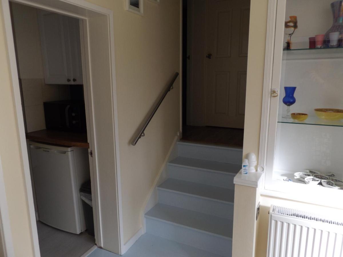 Family Guest Suite In Cheselbourne Dorchester Exterior photo
