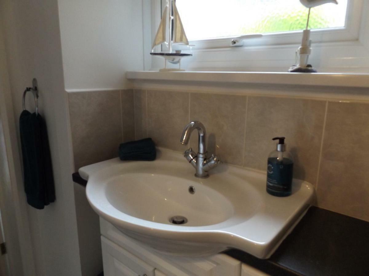 Family Guest Suite In Cheselbourne Dorchester Exterior photo